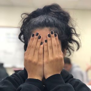 Meet your Posher, Maya